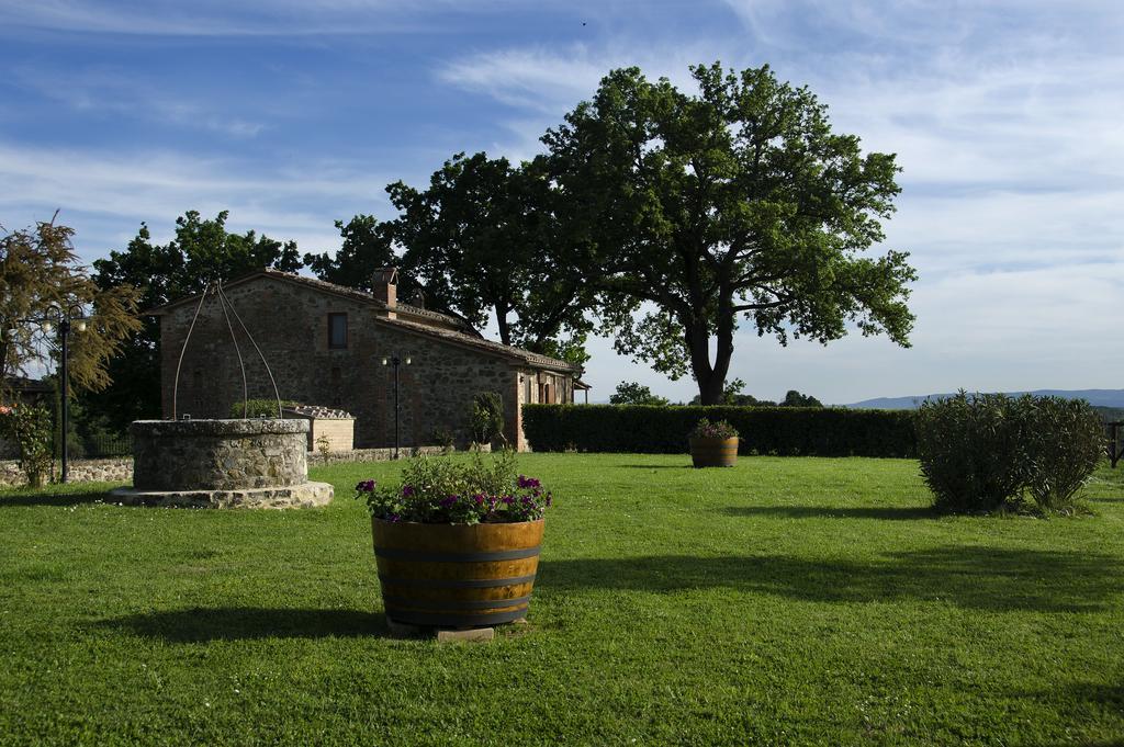 Agriturismo Poggio Bonelli Castelnuovo Berardenga Exterior photo
